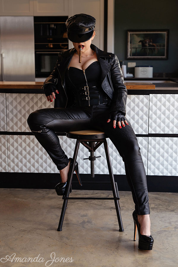Leather Daddy Domme - Mistress Amanda Jones of London